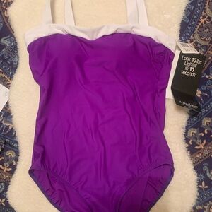 Miraclesuit Swimsuit size 14